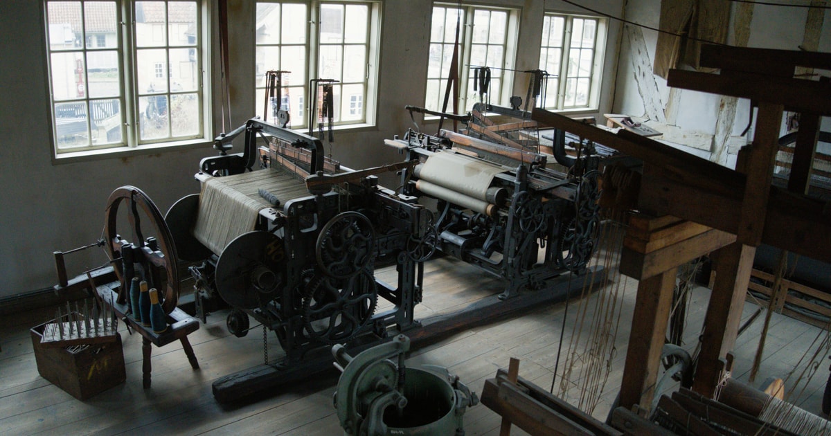 Weaving Memory Part 1: The Invisible Layer